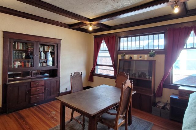 730 W Scott Street, Springfield, MO 65802