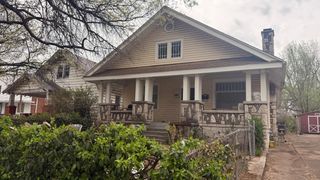 730 W Scott Street, Springfield, MO 65802