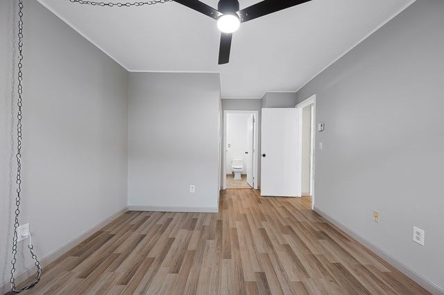 36A Gibbs St 11, Worcester, MA 01607