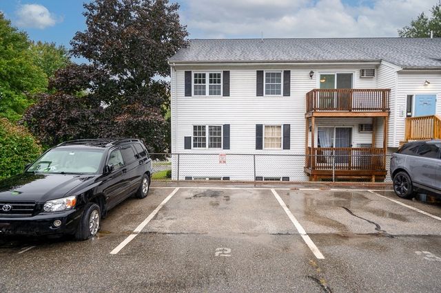 36A Gibbs St 11, Worcester, MA 01607