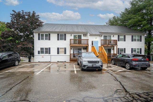 36A Gibbs St 11, Worcester, MA 01607
