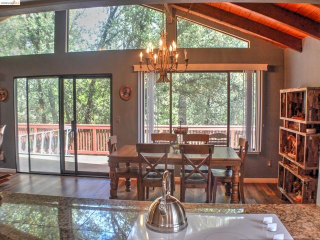 12293 Tower Peak Ct, Groveland, CA 95321