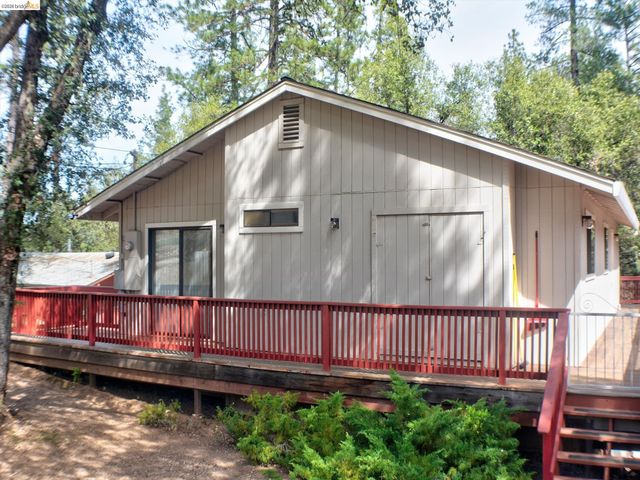 12293 Tower Peak Ct, Groveland, CA 95321