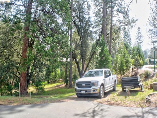 12293 Tower Peak Ct, Groveland, CA 95321