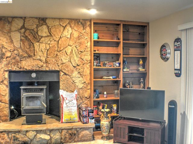 12293 Tower Peak Ct, Groveland, CA 95321