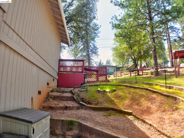 12293 Tower Peak Ct, Groveland, CA 95321