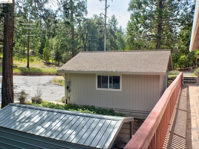 12293 Tower Peak Ct, Groveland, CA 95321