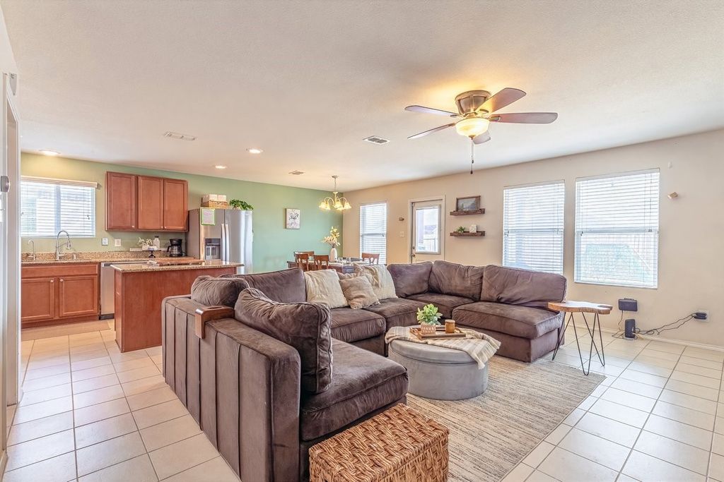 5913 Mountain Bluff Drive, Fort Worth, TX 76179 — photo 4