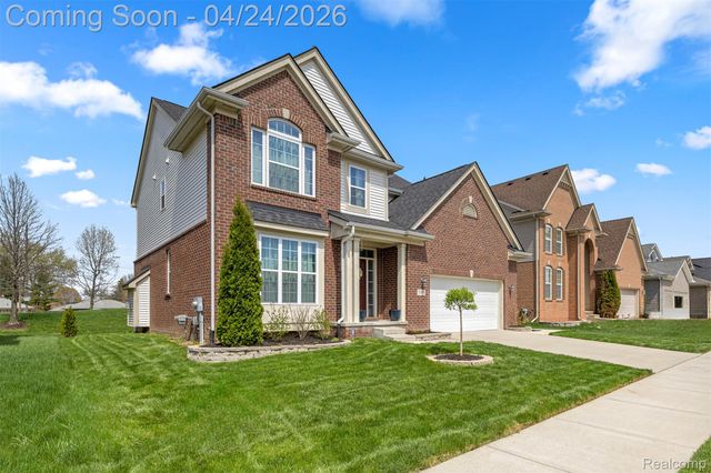 5149 Bradmore Lane, Warren, MI 48092