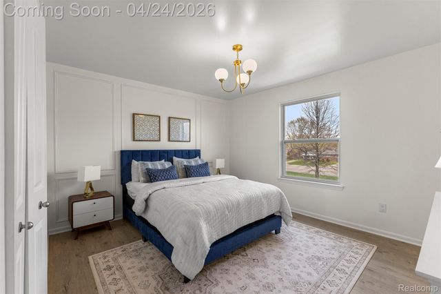 5149 Bradmore Lane, Warren, MI 48092