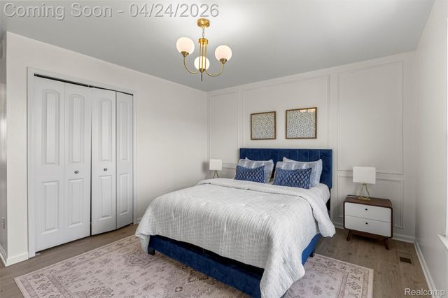 5149 Bradmore Lane, Warren, MI 48092