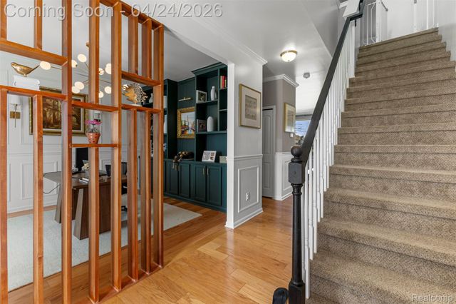 5149 Bradmore Lane, Warren, MI 48092
