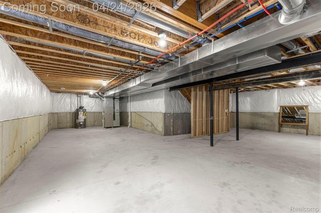 5149 Bradmore Lane, Warren, MI 48092