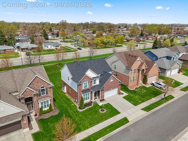 5149 Bradmore Lane, Warren, MI 48092