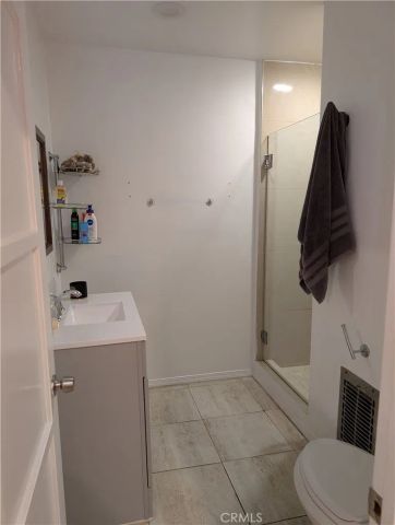 300 W Hillsdale, Inglewood, CA 90302