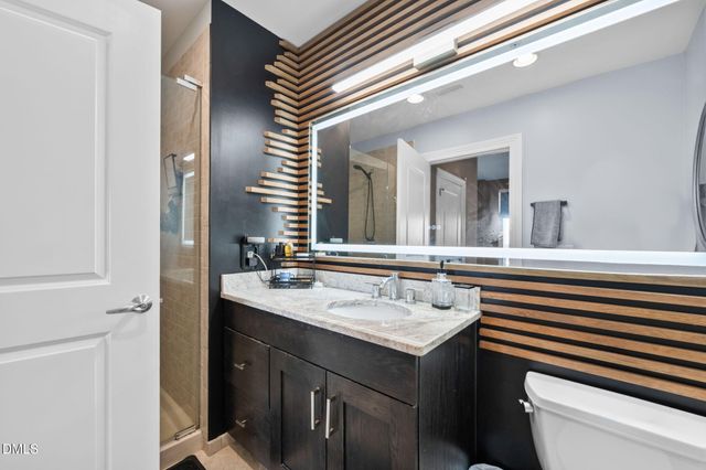 400 W North Street 1218, Raleigh, NC 27603