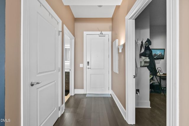 400 W North Street 1218, Raleigh, NC 27603