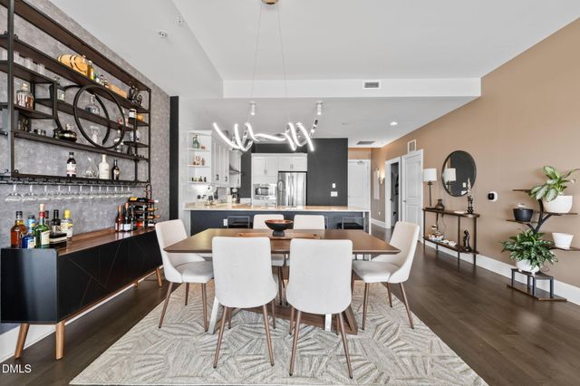 400 W North Street 1218, Raleigh, NC 27603