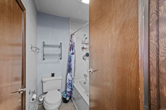 11 Pontalba Drive, Little Rock, AR 72211