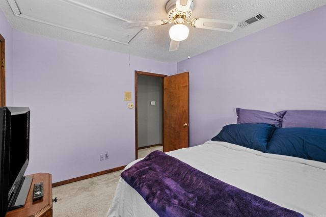 11 Pontalba Drive, Little Rock, AR 72211