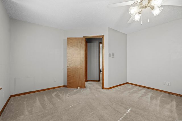 11 Pontalba Drive, Little Rock, AR 72211