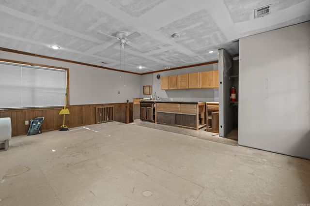 11 Pontalba Drive, Little Rock, AR 72211