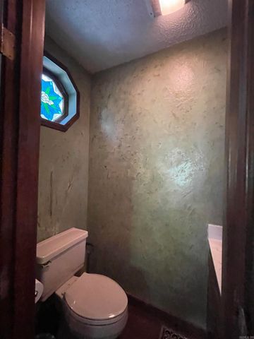 11 Pontalba Drive, Little Rock, AR 72211