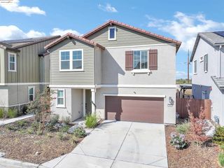 876 Diamante Way, Oakley, CA 94561