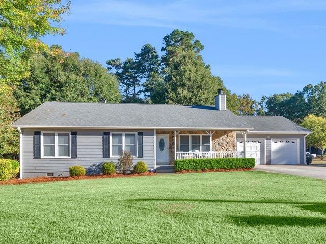 6683 Homestead Road, Rex, GA 30273