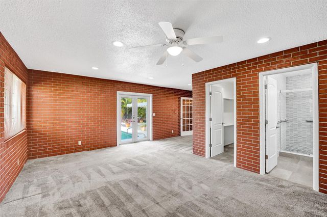 4731 NE 13 Avenue, Oakland Park, FL 33334