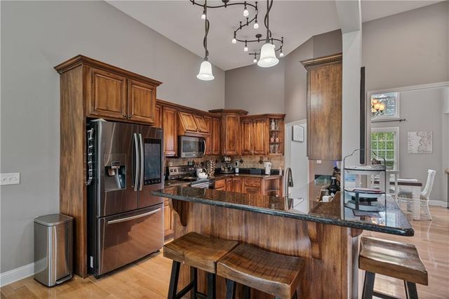 166 Woodford SE Way, Calhoun, GA 30701