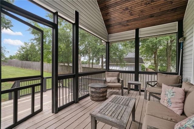 166 Woodford SE Way, Calhoun, GA 30701