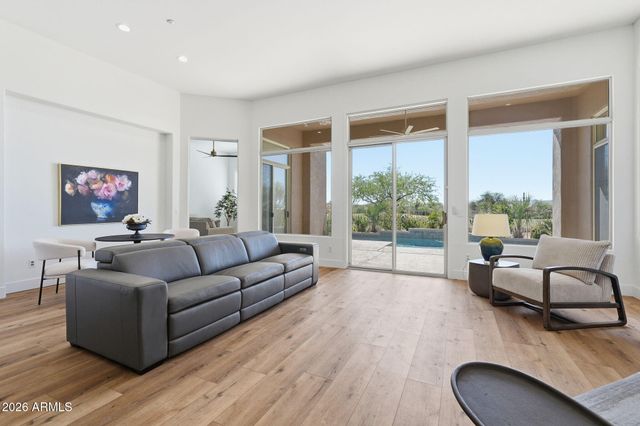 9503 E CAVALRY Drive, Scottsdale, AZ 85262