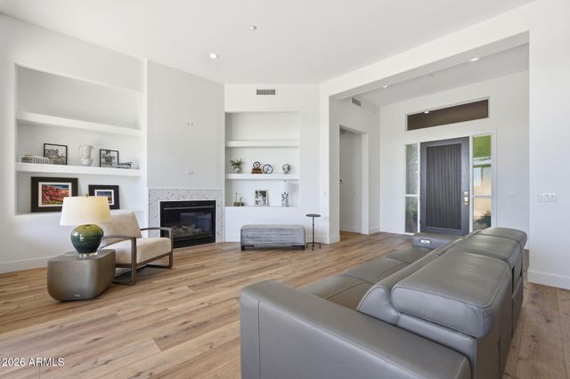 9503 E CAVALRY Drive, Scottsdale, AZ 85262