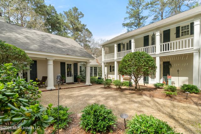 100 W Canebrake Boulevard, Hattiesburg, MS 39402