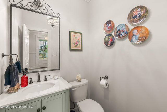 100 W Canebrake Boulevard, Hattiesburg, MS 39402