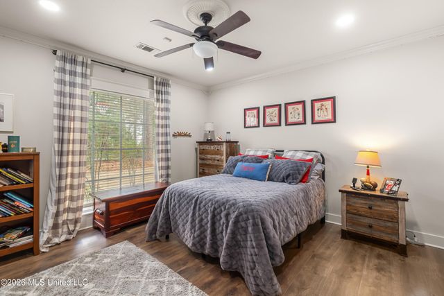 100 W Canebrake Boulevard, Hattiesburg, MS 39402