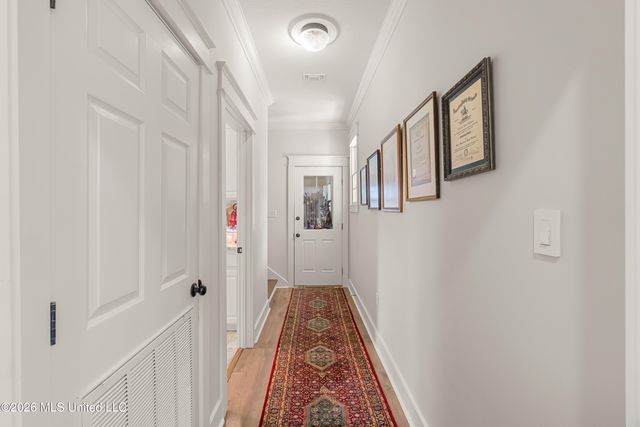 100 W Canebrake Boulevard, Hattiesburg, MS 39402