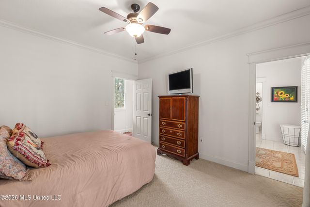 100 W Canebrake Boulevard, Hattiesburg, MS 39402