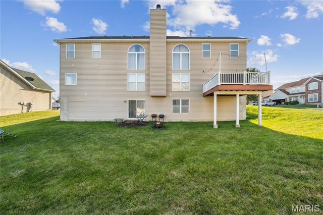 5125 Delcastle Drive, Florissant, MO 63034