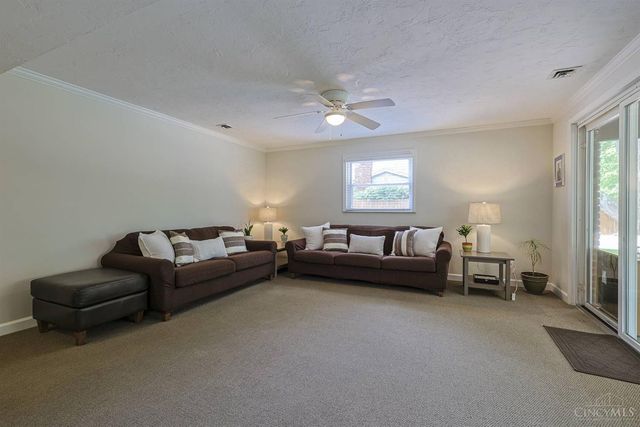 10631 Cinderella Drive, Montgomery, OH 45242