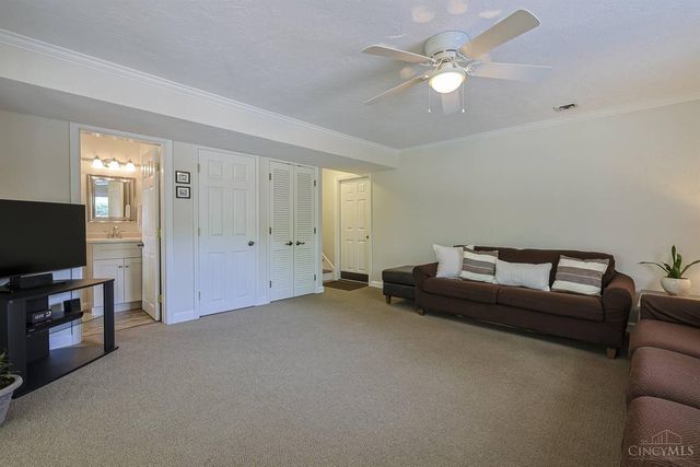 10631 Cinderella Drive, Montgomery, OH 45242