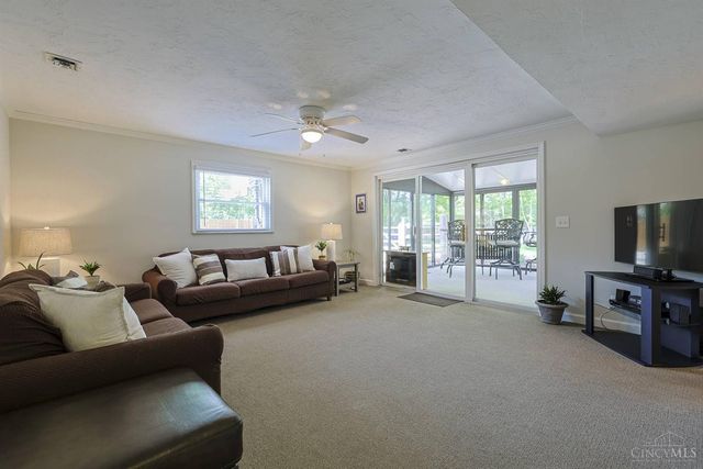 10631 Cinderella Drive, Montgomery, OH 45242