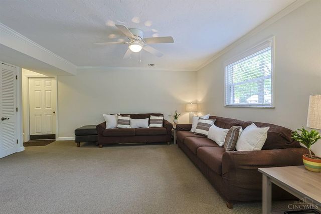 10631 Cinderella Drive, Montgomery, OH 45242