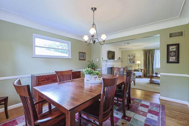 10631 Cinderella Drive, Montgomery, OH 45242