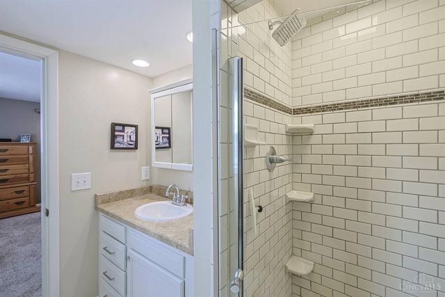 10631 Cinderella Drive, Montgomery, OH 45242