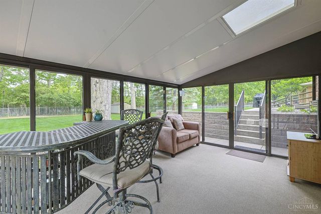 10631 Cinderella Drive, Montgomery, OH 45242