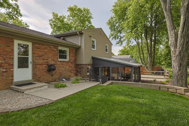 10631 Cinderella Drive, Montgomery, OH 45242