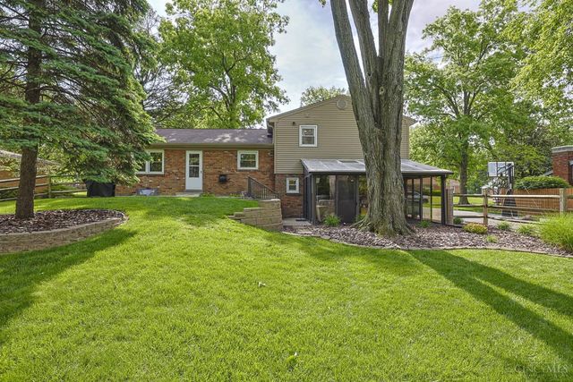 10631 Cinderella Drive, Montgomery, OH 45242