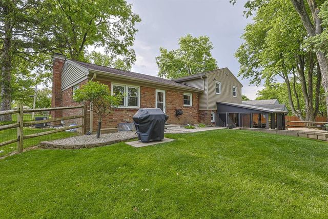 10631 Cinderella Drive, Montgomery, OH 45242